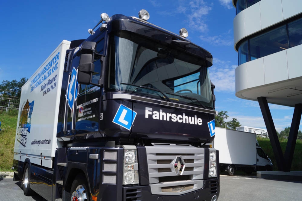 Geschaeftseroeffnung Fahrschule Aare Aemme 20