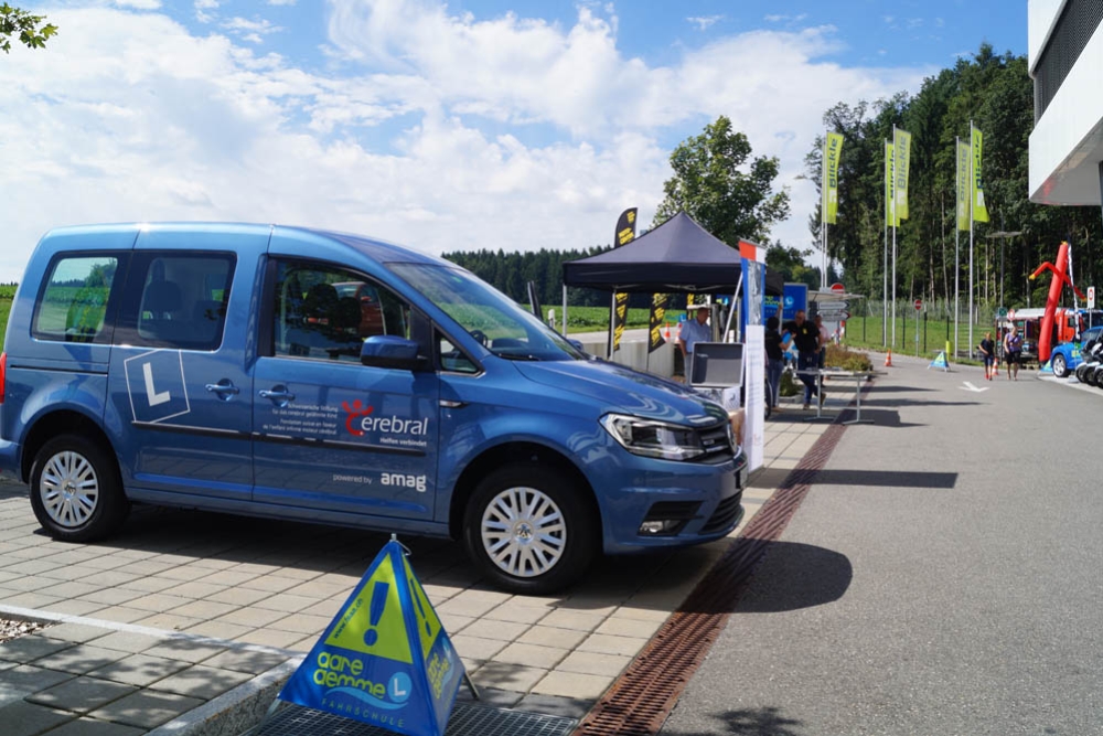 Geschaeftseroeffnung Fahrschule Aare Aemme 31