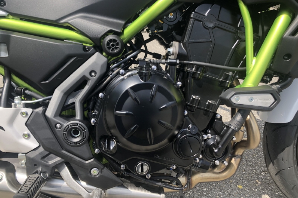 Kawasaki Z650 Fahrschule Aare Aemme 8