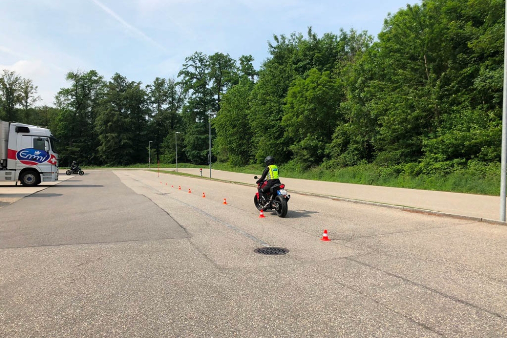 Motorrad Grundkurs Fahrschule Aare Aemme 2018 1