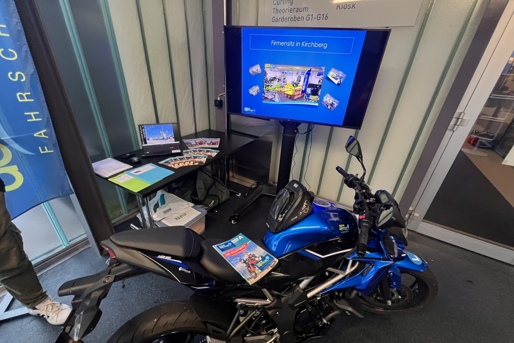 Ausbildungsfahrzeug Motorrad Z125 Kawasaki Kat A1